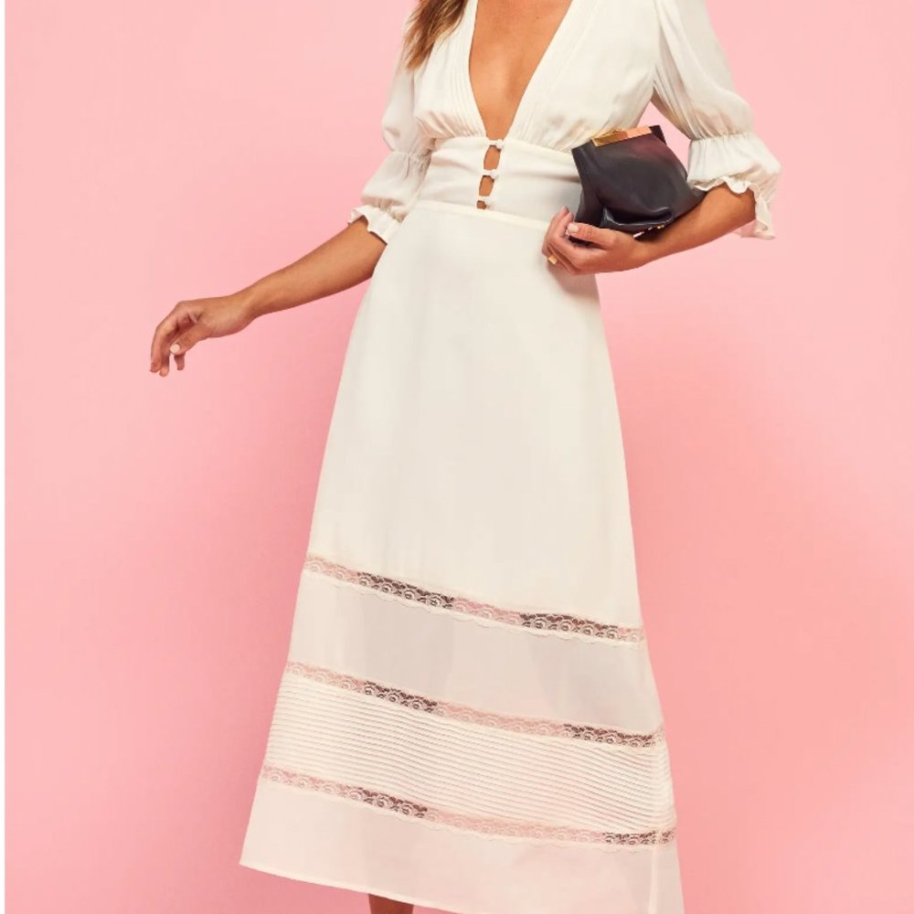 NWT Exquisite and Flattering Ginny REFORMATION DRESS.